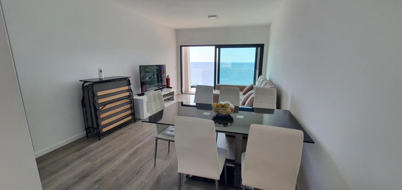 Apartamento T2-5M Aeroporto Cr7 圣克鲁斯 外观 照片