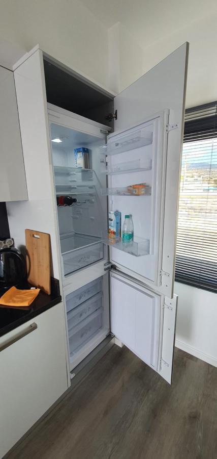 Apartamento T2-5M Aeroporto Cr7 圣克鲁斯 外观 照片